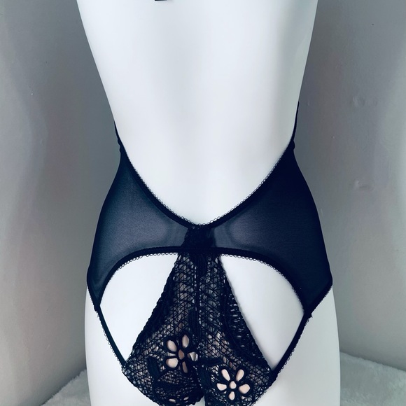 Nwt Youmita Black Embroidered Teddy S, M, L - Picture 2 of 11